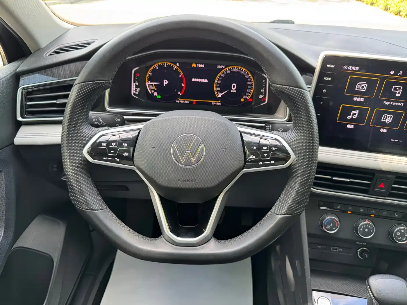 Volkswagen Tiguan L 2023 280TSI 2WD Trend Limited Edition фото 17
