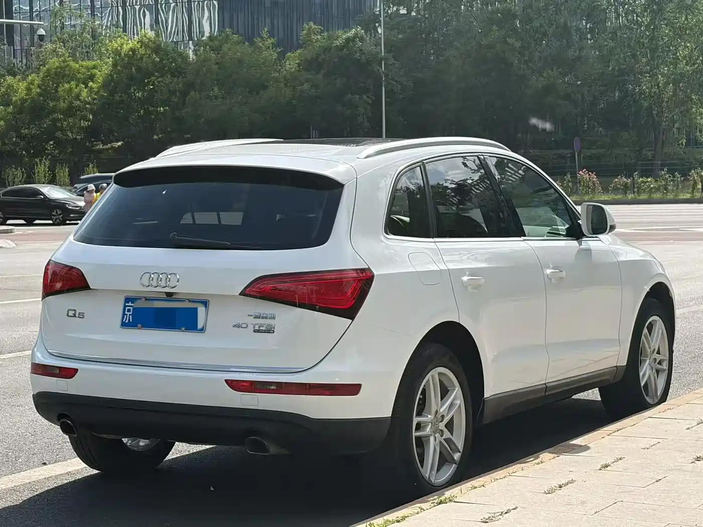 Audi Q5 2017 40 TFSI Technology фото 17