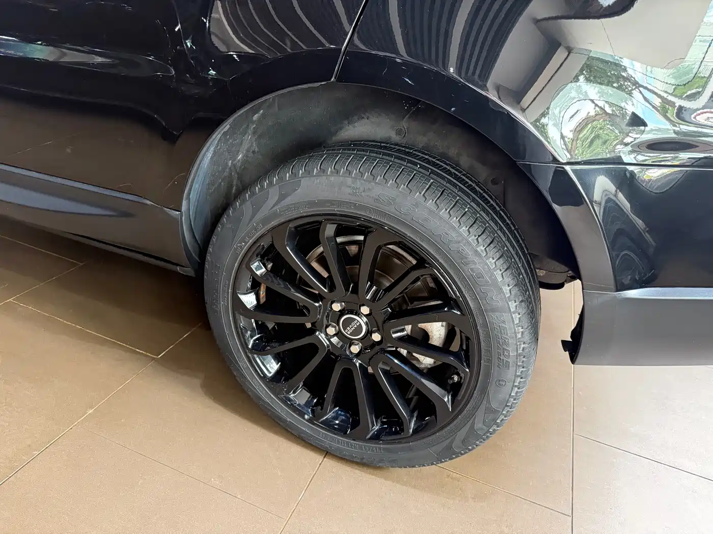 Land Rover Range Rover Sport 2019 3.0 SC V6 Special Edition фото 11