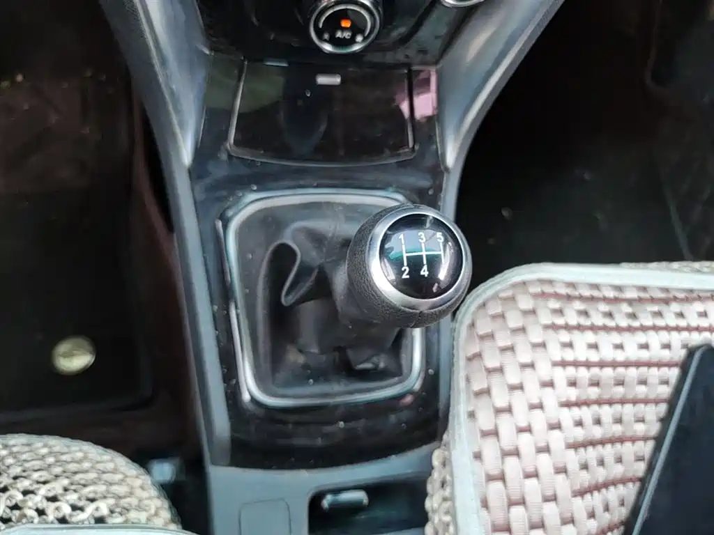 BYD F3 2020 1.5L Manual Luxury Edition фото 10