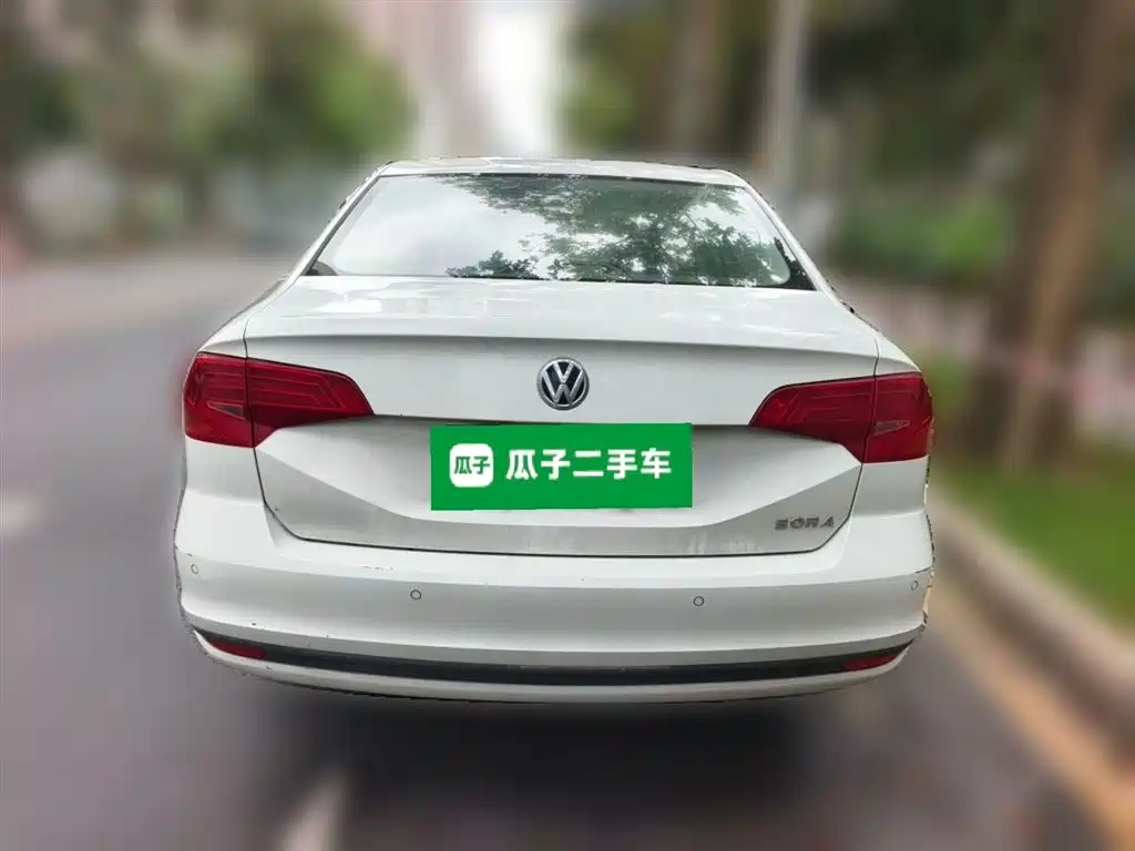 Volkswagen Bora 2016 Model 1.6L Automatic Fashion фото 5