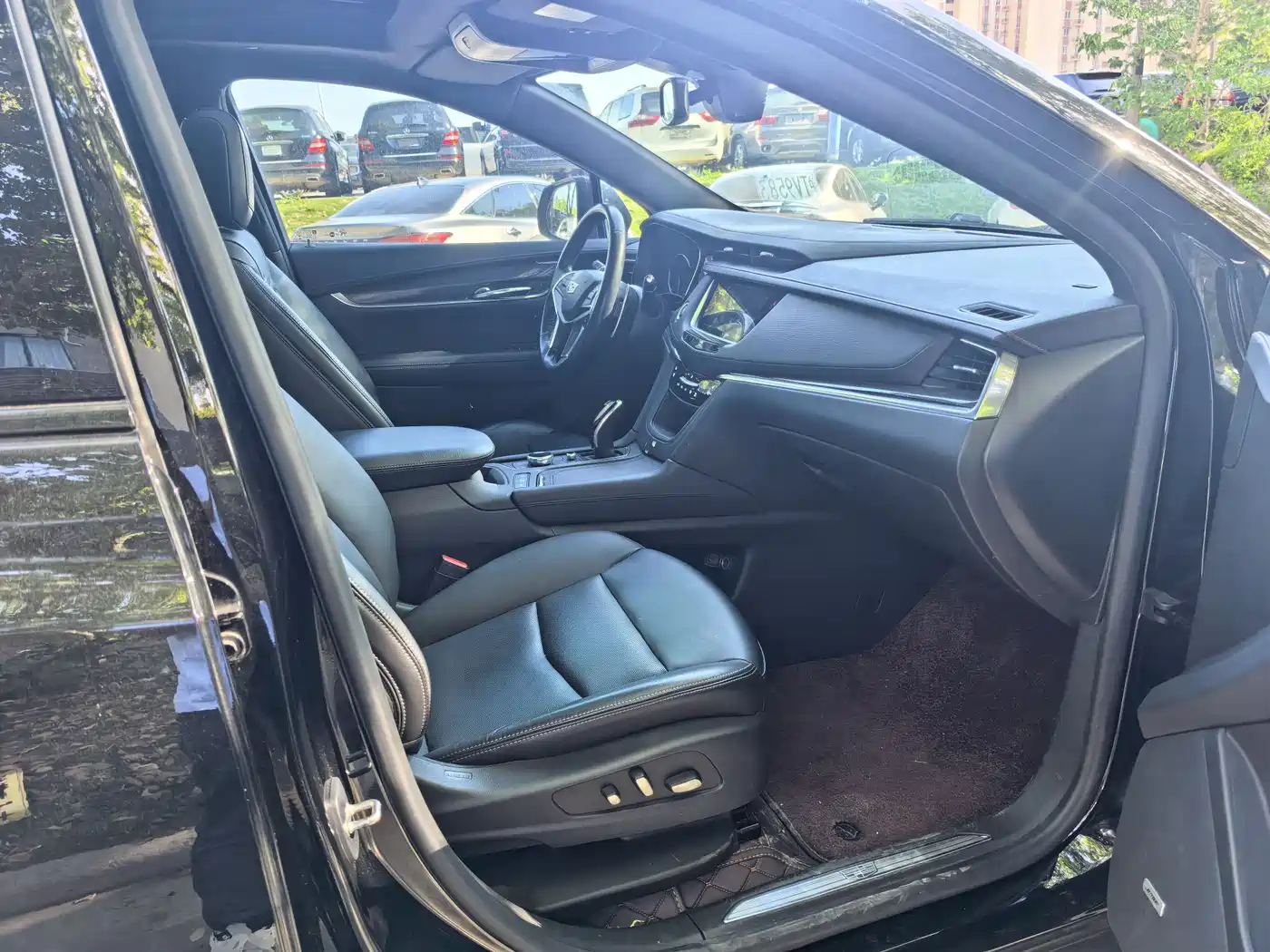 Cadillac XT5 2020 28T AWD Leading Sport Model фото 7