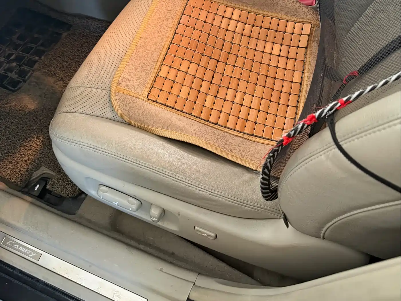 Toyota Camry 2010 240G Luxury Edition фото 3