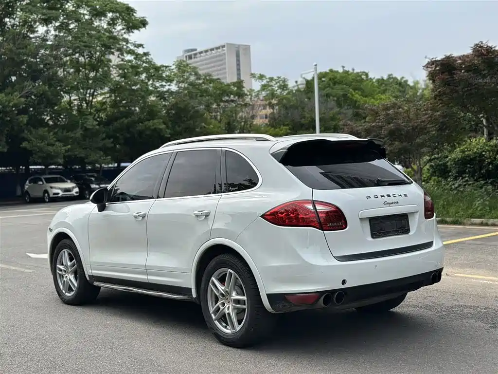 Porsche Cayenne 2015 Cayenne 3.0T фото 5