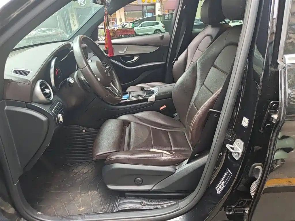 Mercedes-Benz GLC 2020 GLC 260 L 4MATIC Dynamic фото 11