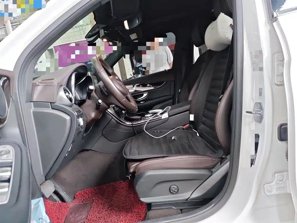 Mercedes-Benz GLC 2019 GLC 260 L 4MATIC Dynamic фото 16