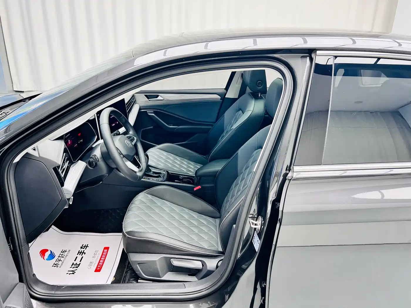 Volkswagen Sagitar, миниатюра 20