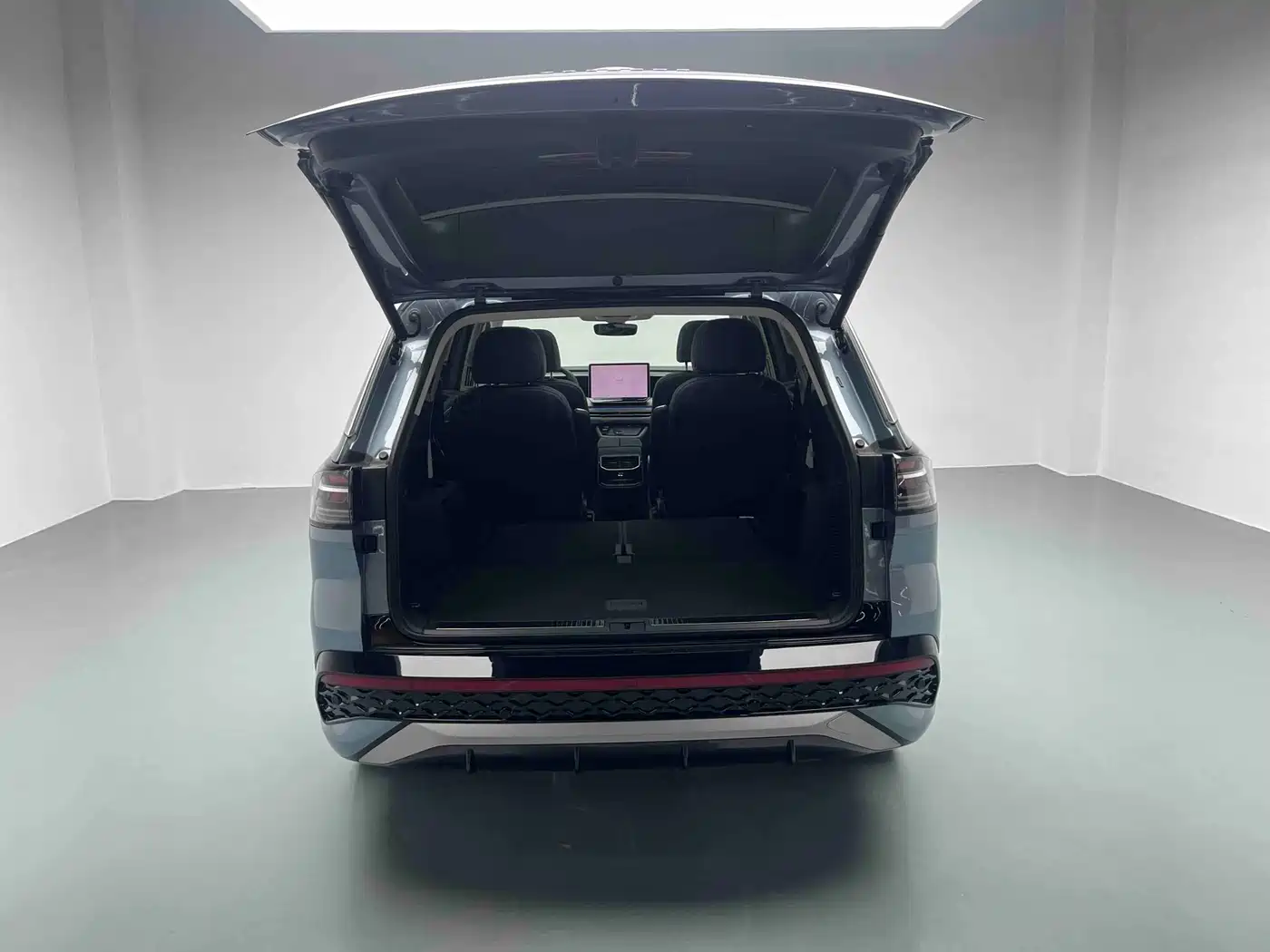 Volkswagen Talagon 2025 450TSI R-Line 6-Seater фото 11
