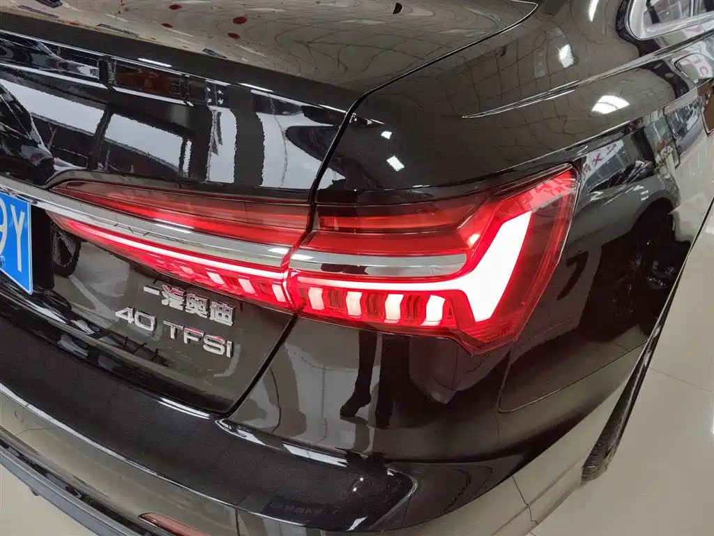 Audi A6L 2022 40 TFSI Luxury Dynamic фото 8