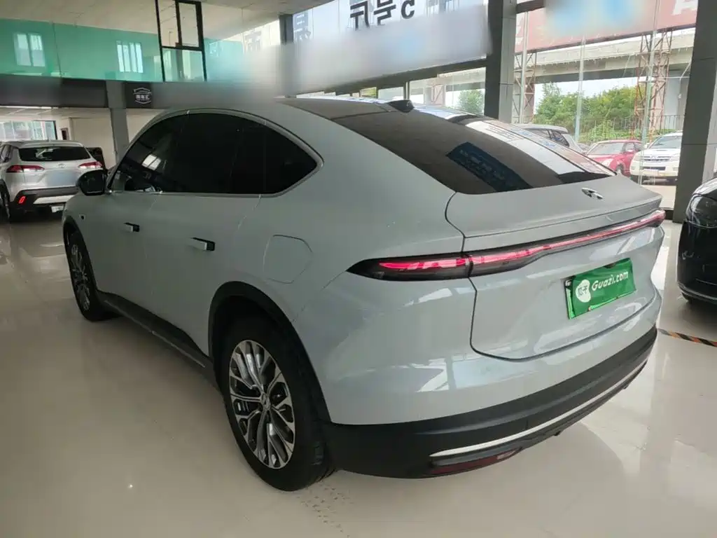 Фото 5 - NIO EC6