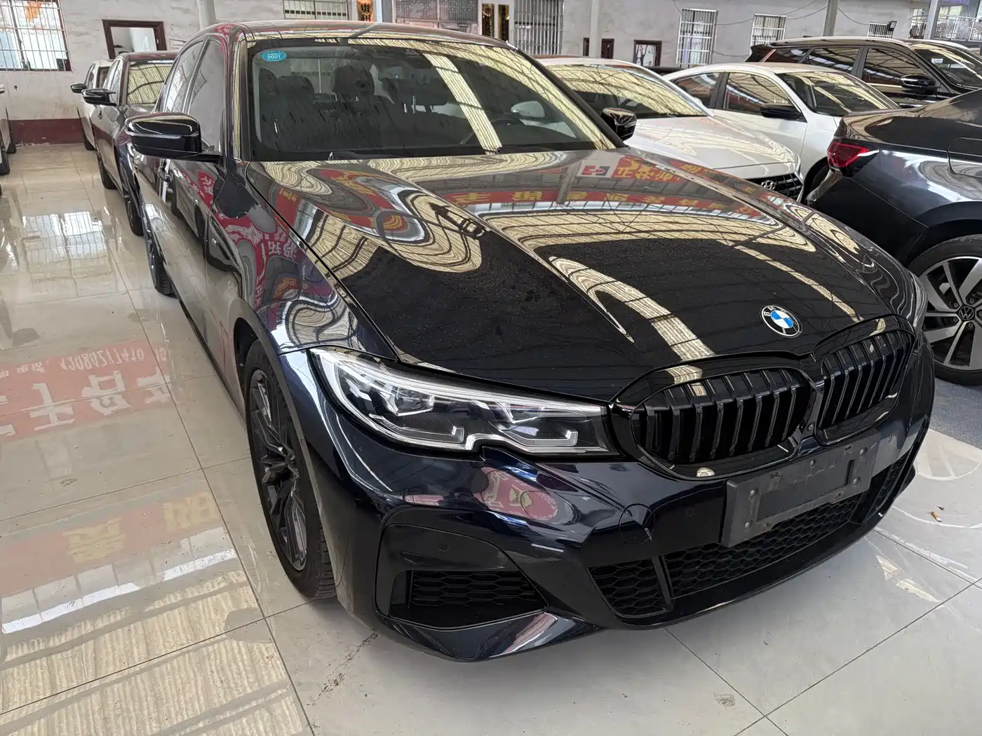 BMW 3 Series 2020 325Li M Sport Black Night Package фото 2