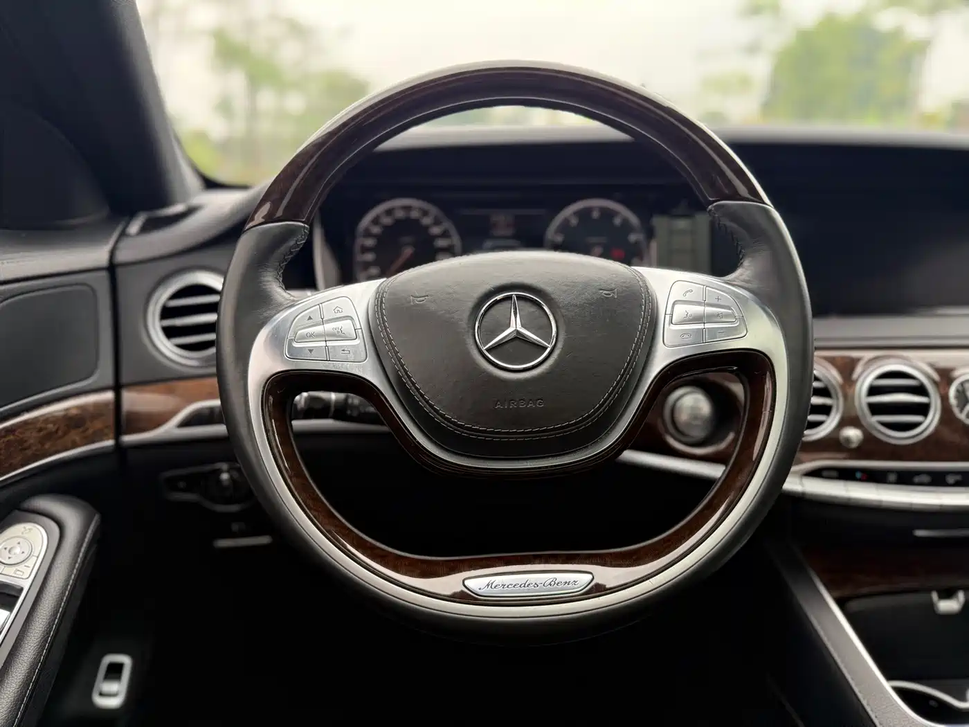 Mercedes-Benz S-Class 2014 S 320 L Business фото 9