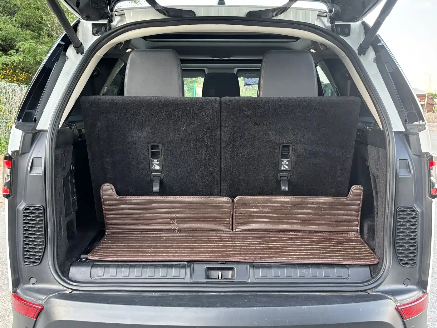 Land Rover Discovery 2019 3.0 SC V6 SE фото 17