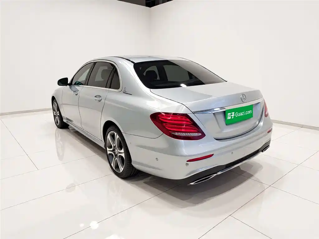 Mercedes-Benz E-Class 2016 E 300 L Sport Fashion Type фото 4