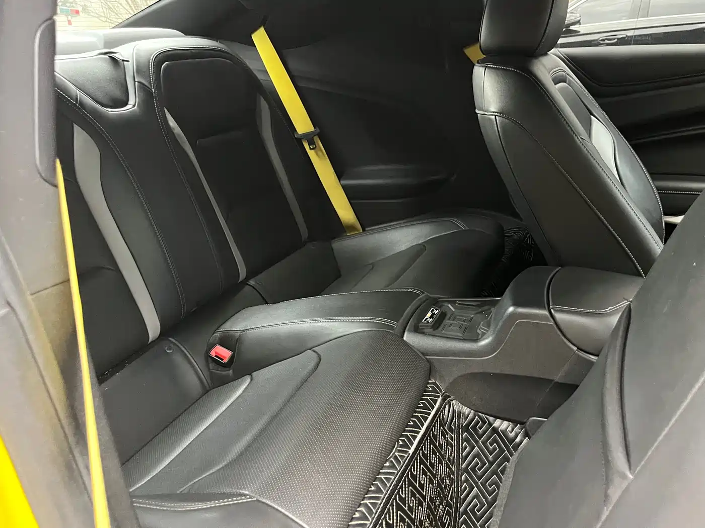 Chevrolet Camaro фото 14