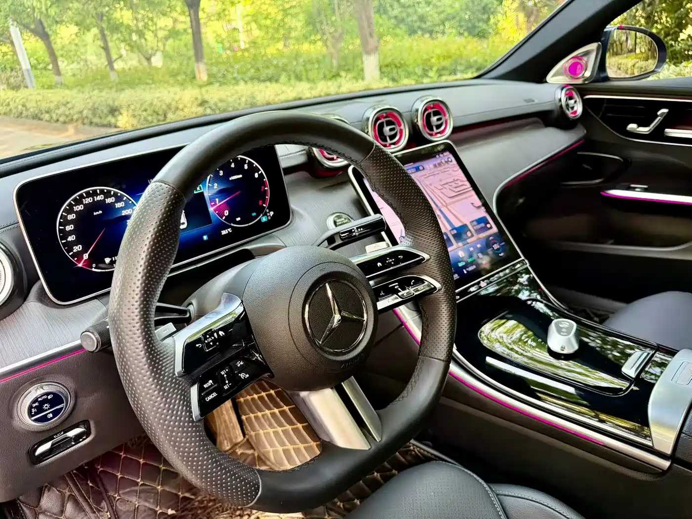Mercedes-Benz C-Class 2024 C 200 L Sport Edition фото 4