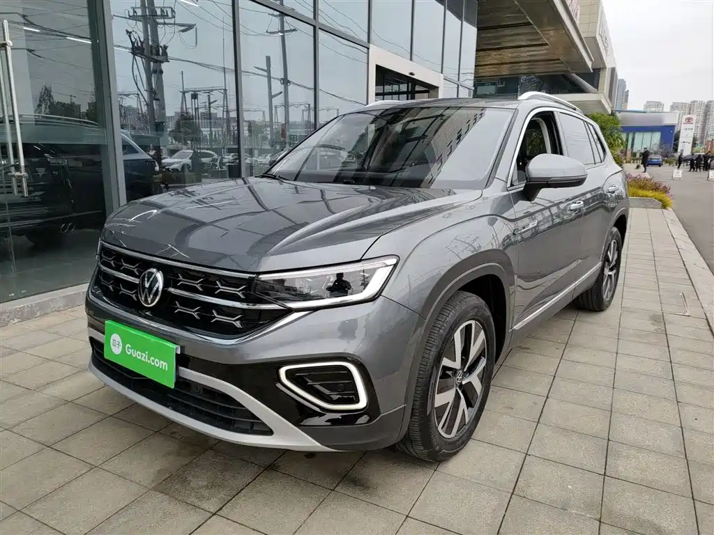 Volkswagen Tayron 2023 300TSI 2WD Luxury Plus Advanced Edition