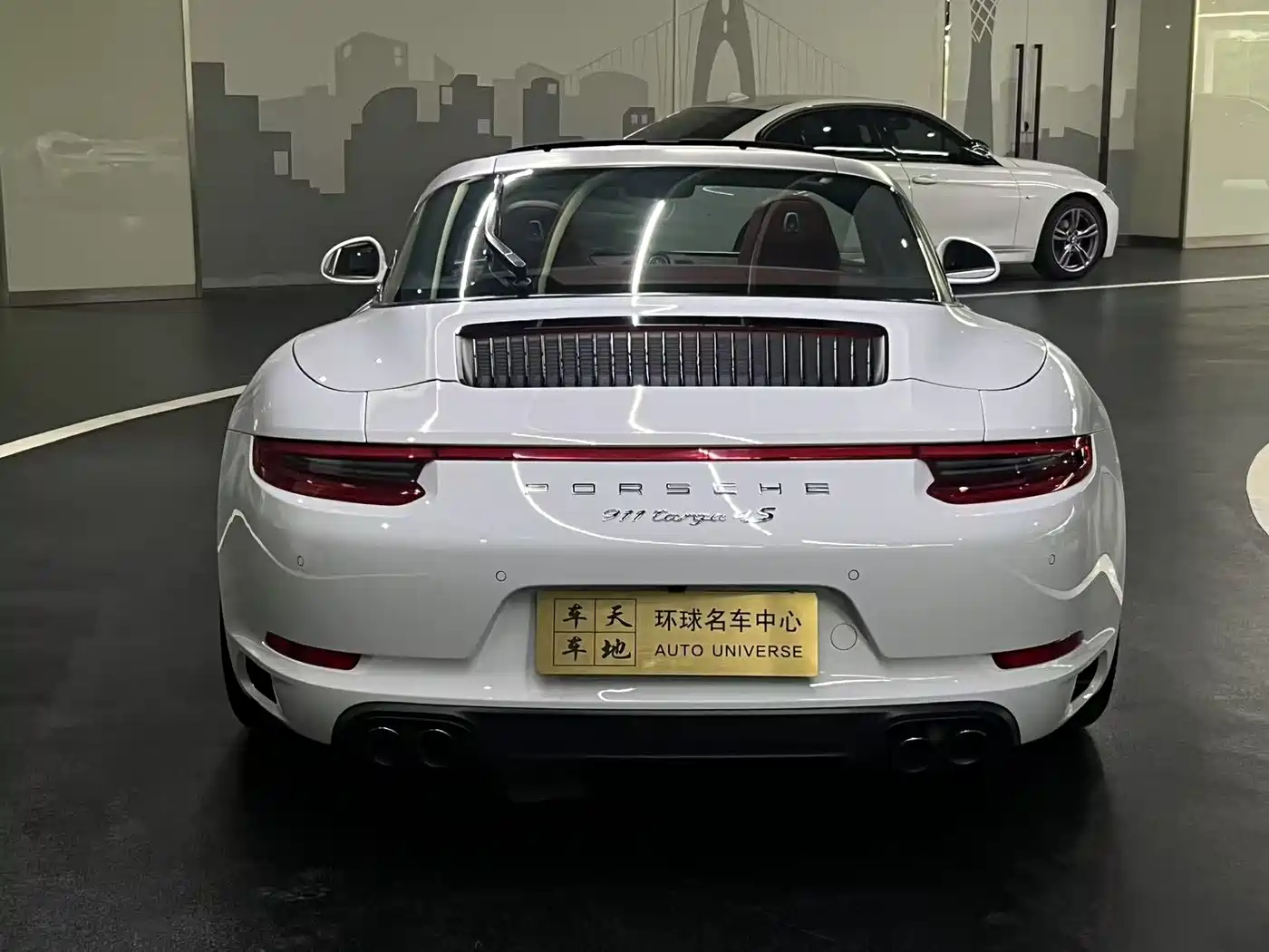 Porsche 911 2016 Targa 4 3.0T фото 16