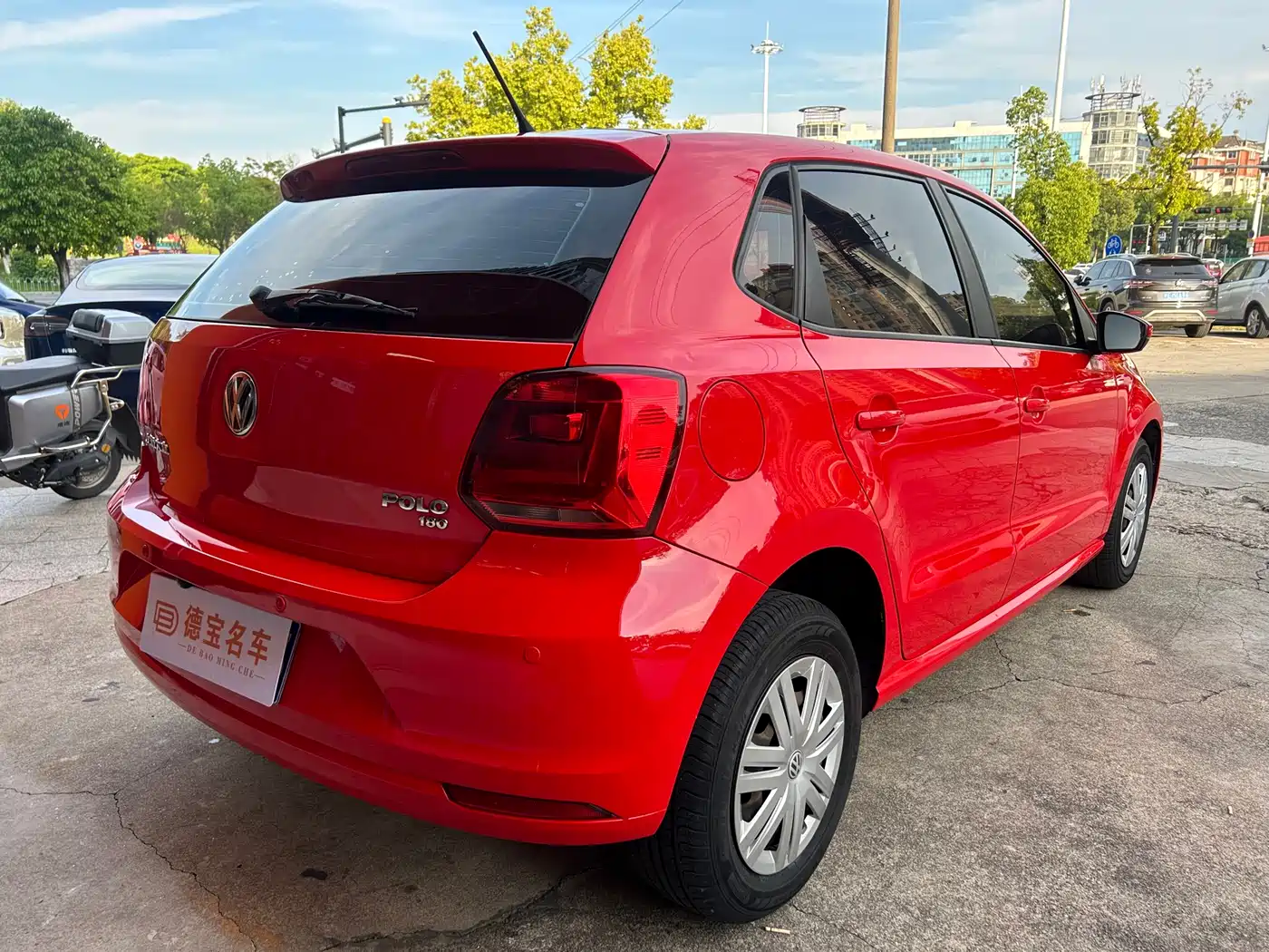 Volkswagen Polo 2018 1.5L Auto Safe Drive фото 10