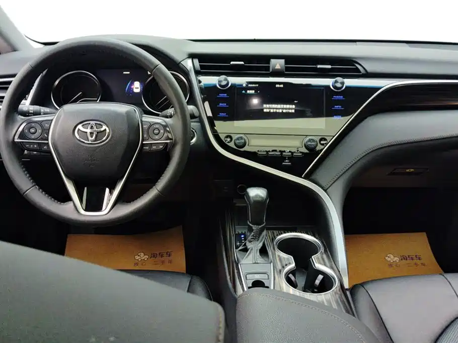 Toyota Camry 2019 Facelift 2.0G Luxury Edition фото 12