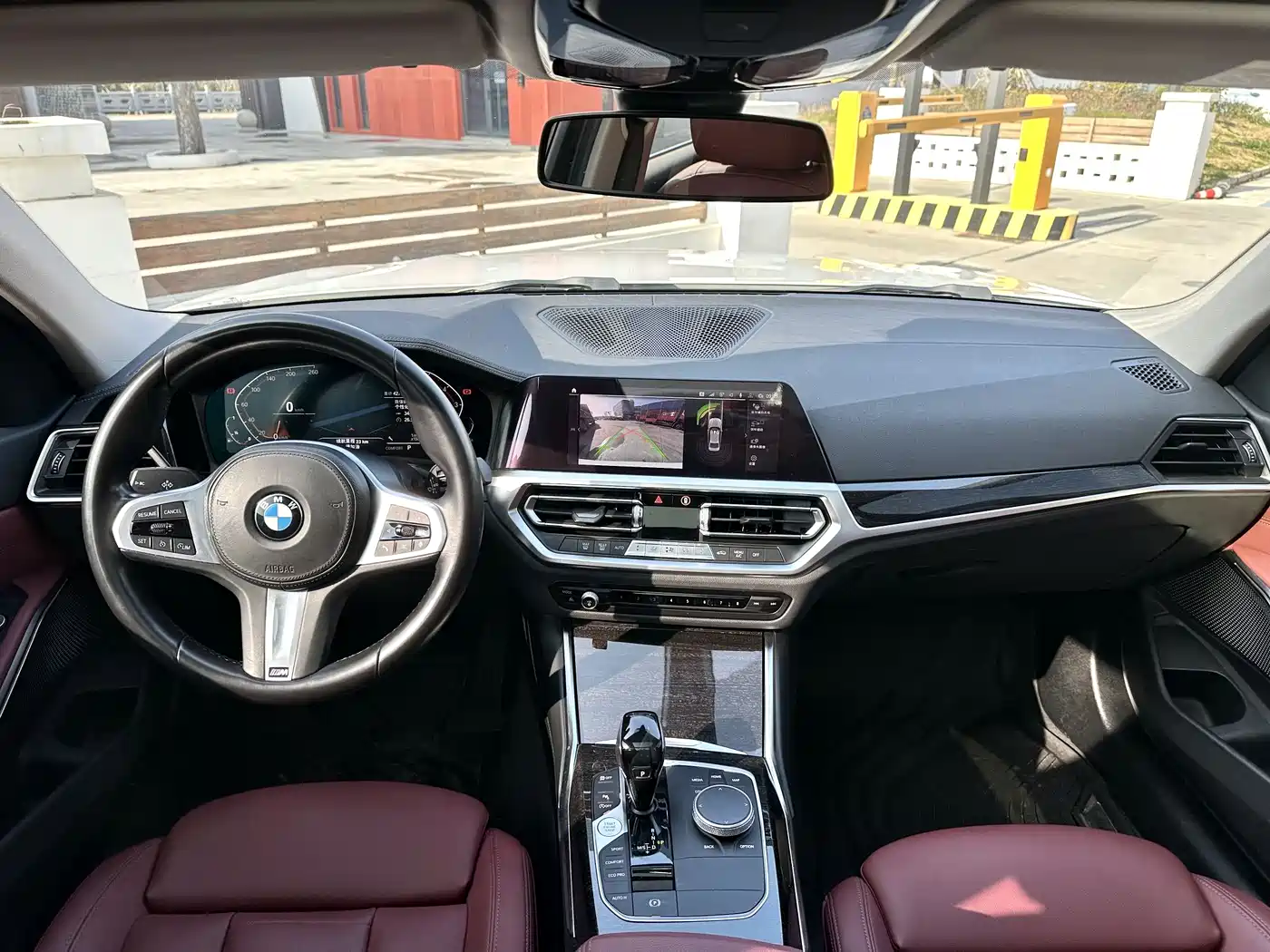 BMW 3 Series 2021 325Li M Sport Package фото 10