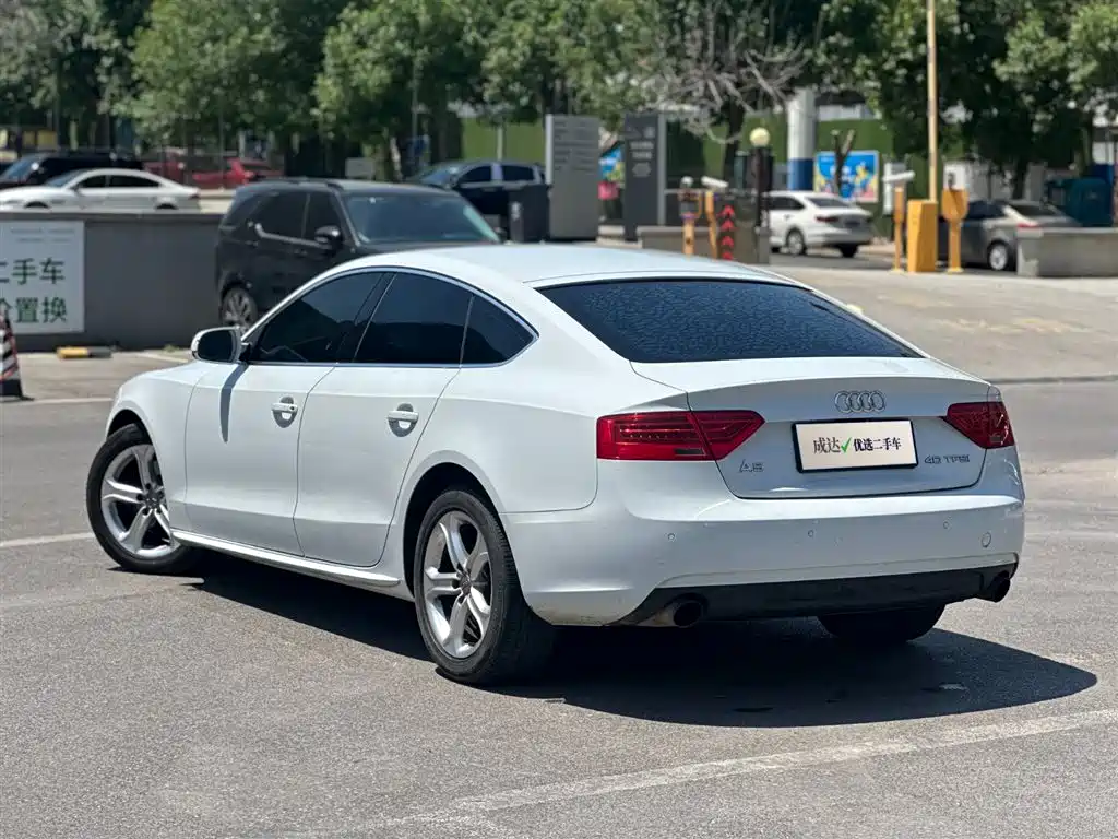 Audi A5 (Import) 2013 Sportback 40 TFSI фото 4