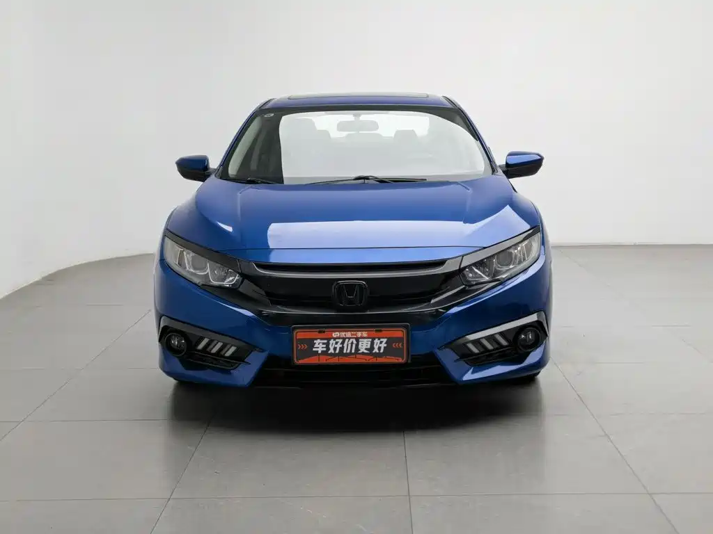 Фото 3 - Honda Civic