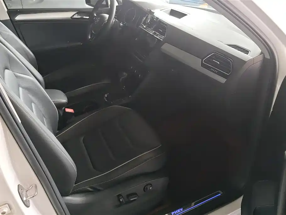 Volkswagen Tiguan L PHEV 2019 430PHEV Hybrid Luxury Edition фото 8