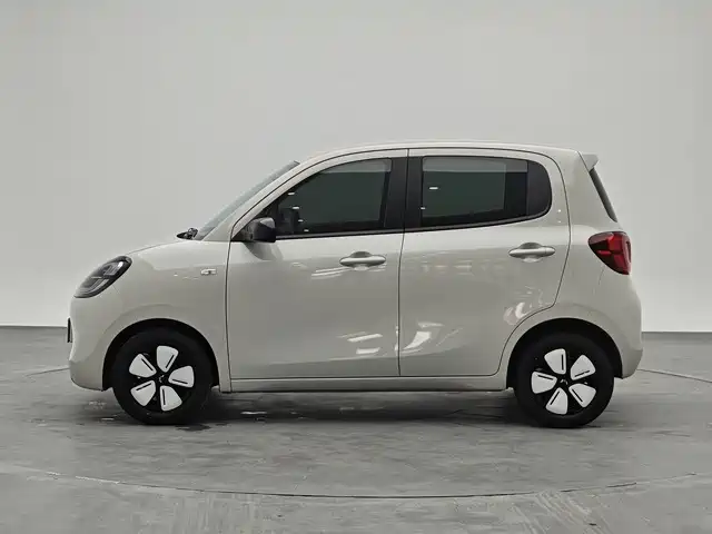 Wuling Motors Hongguang MINIEV 2026 2025 4-Door Advanced