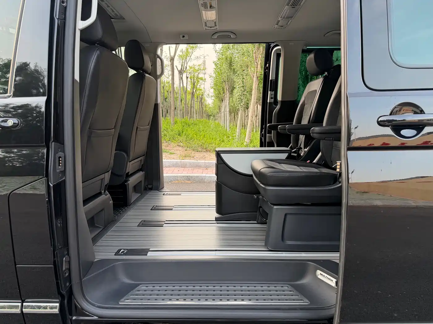 Volkswagen Multivan 2020 2019 2.0TSI 4WD Premium 7-seater