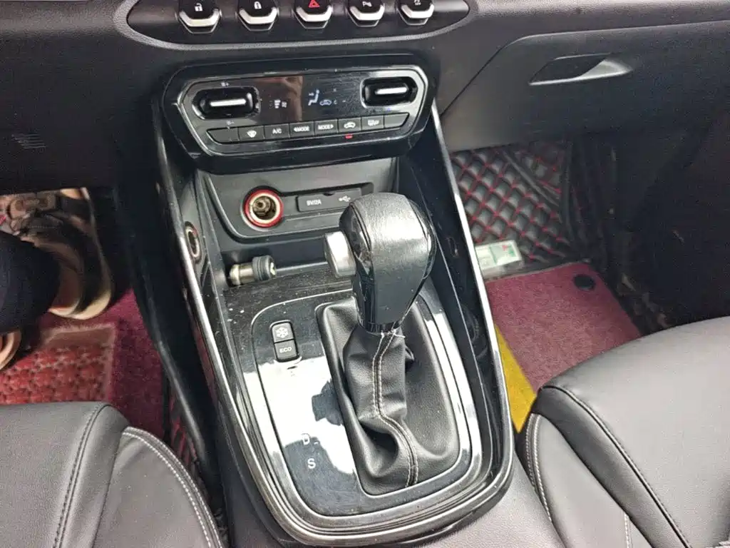 Baojun 530 2019 2019 1.5T CVT Premium China V