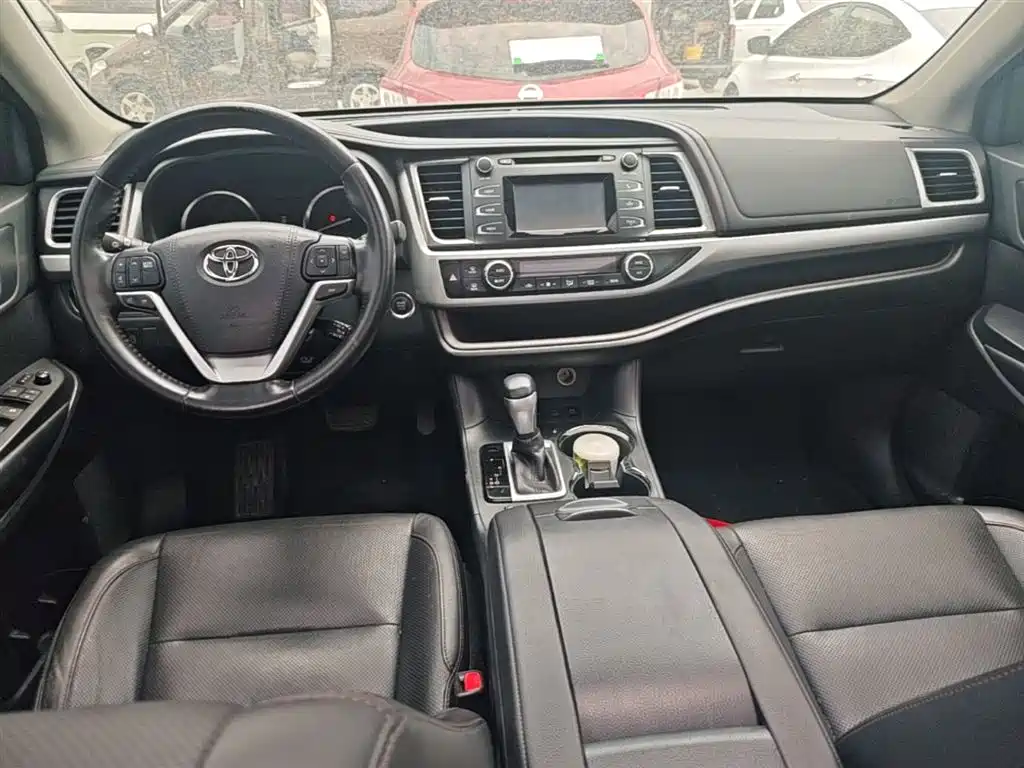Toyota Highlander 2015 2.0T AWD Luxury Edition 7-seater фото 10
