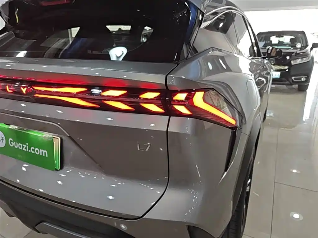 GEELY GALAXY GALAXY L7