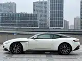 Фото 19 - Aston Martin DB11