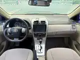 Photo 12 - Toyota Corolla