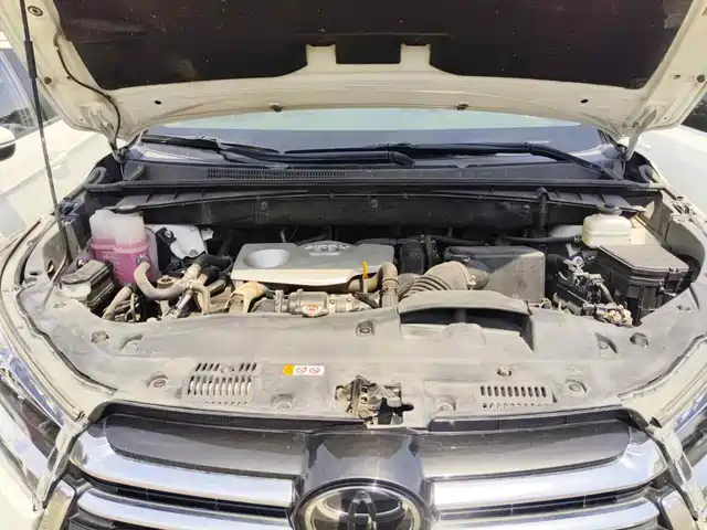 Toyota Highlander 2021 2.0T AWD Premium 7-Seater — фото 3