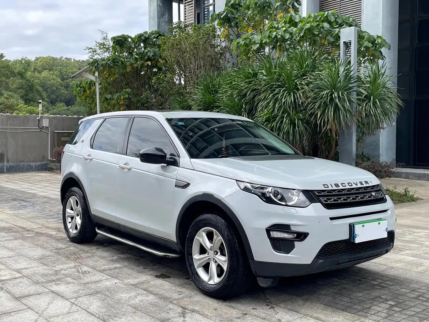 Land Rover Discovery Sport 2016 2.0T S фото 3