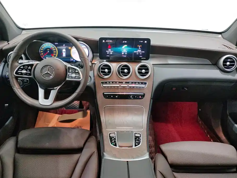 Mercedes-Benz GLC 2021 GLC 260 L 4MATIC Luxury фото 12