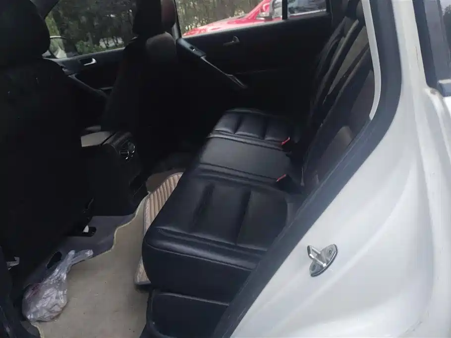 Volkswagen Tiguan 2012 1.8TSI Automatic 2WD Trend Edition фото 11