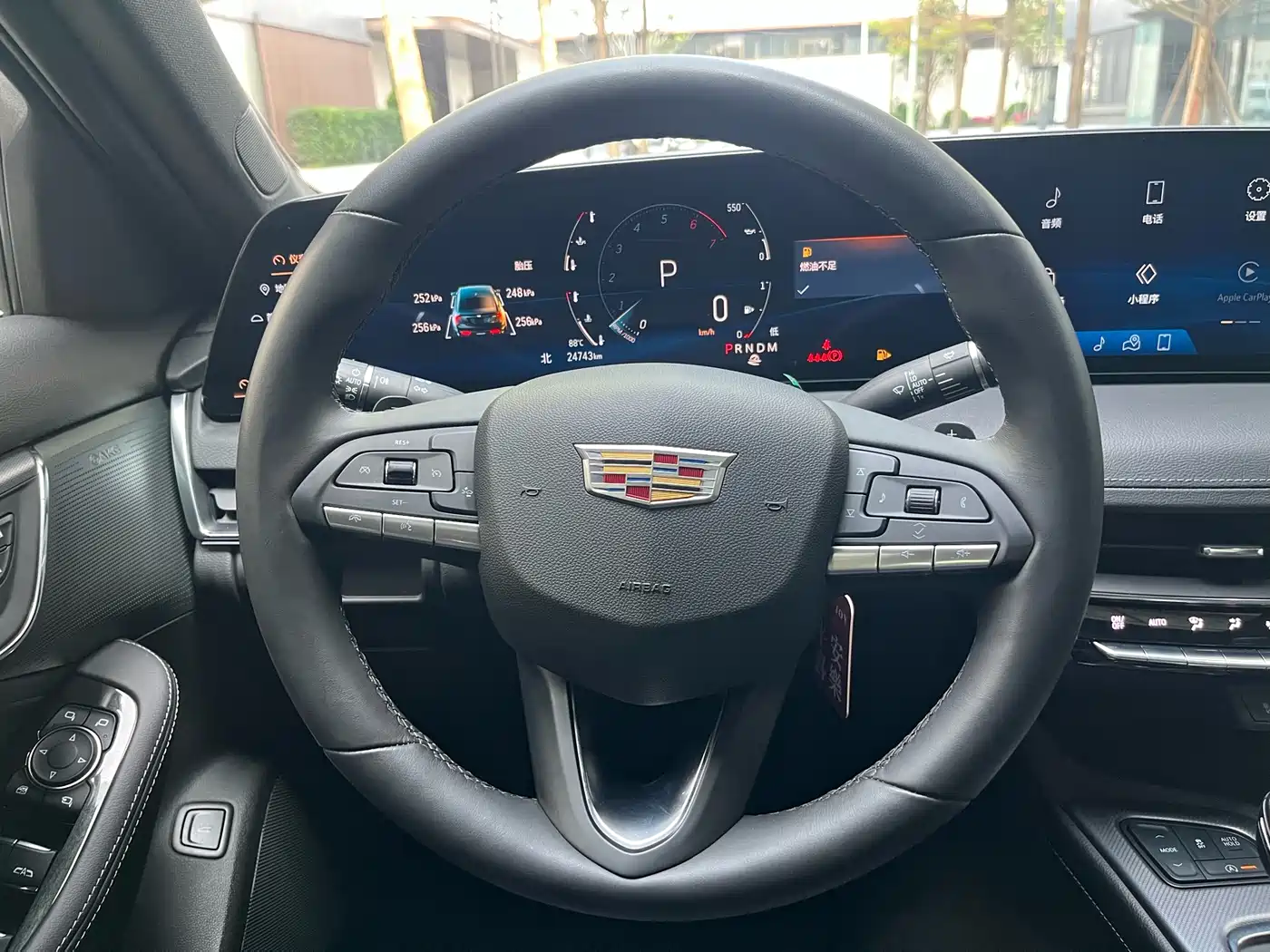 Cadillac CT5 2024 28T Luxury Model Pro фото 34