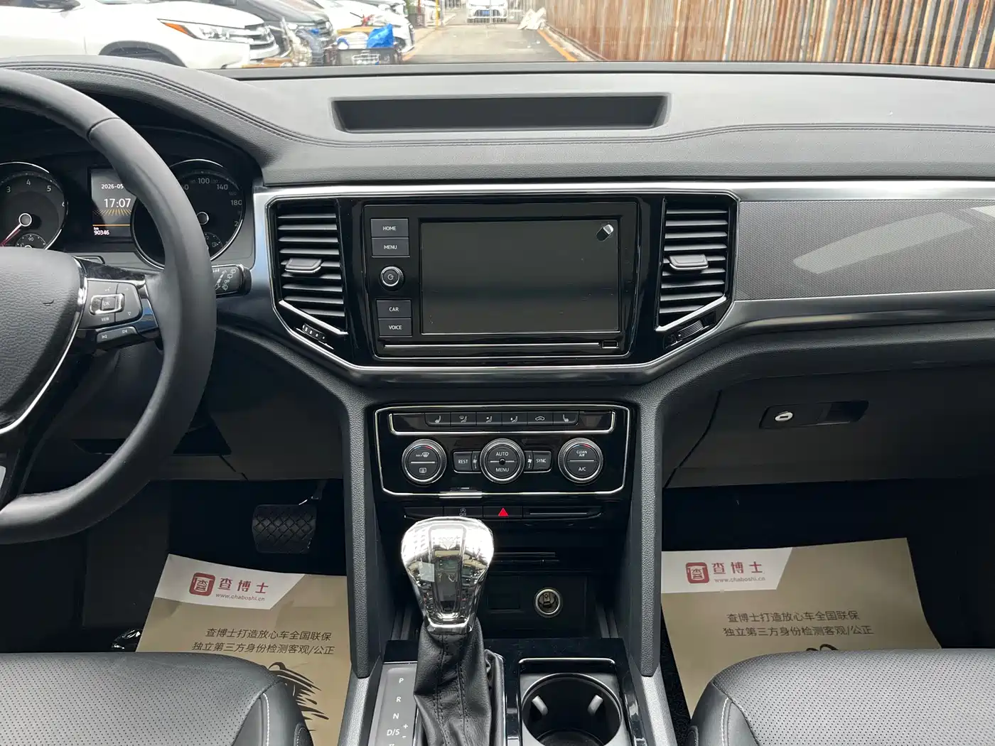 Volkswagen Teramont 2019 380TSI 4WD Luxury Edition China VI фото 12