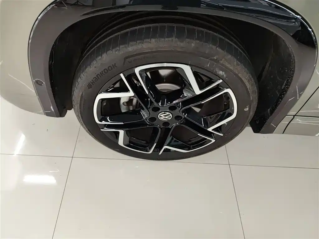 Volkswagen Tayron 2025 Tayron L 380TSI 4WD Luxury фото 25