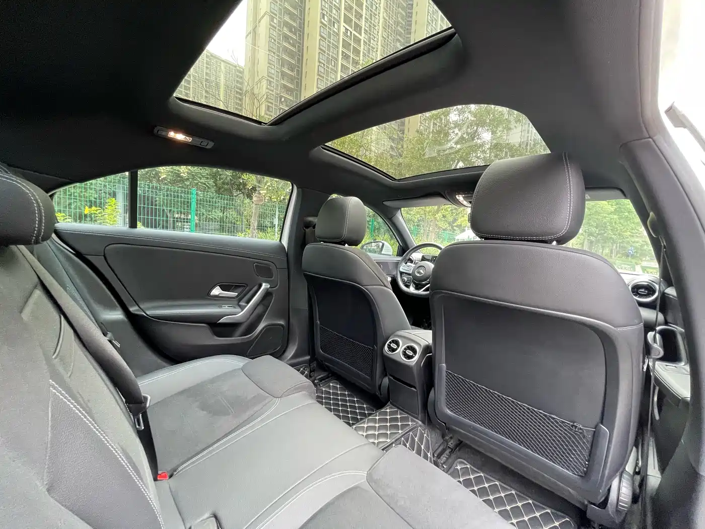 Mercedes-Benz A-Class 2020 A 180 L Sport Sedan фото 11