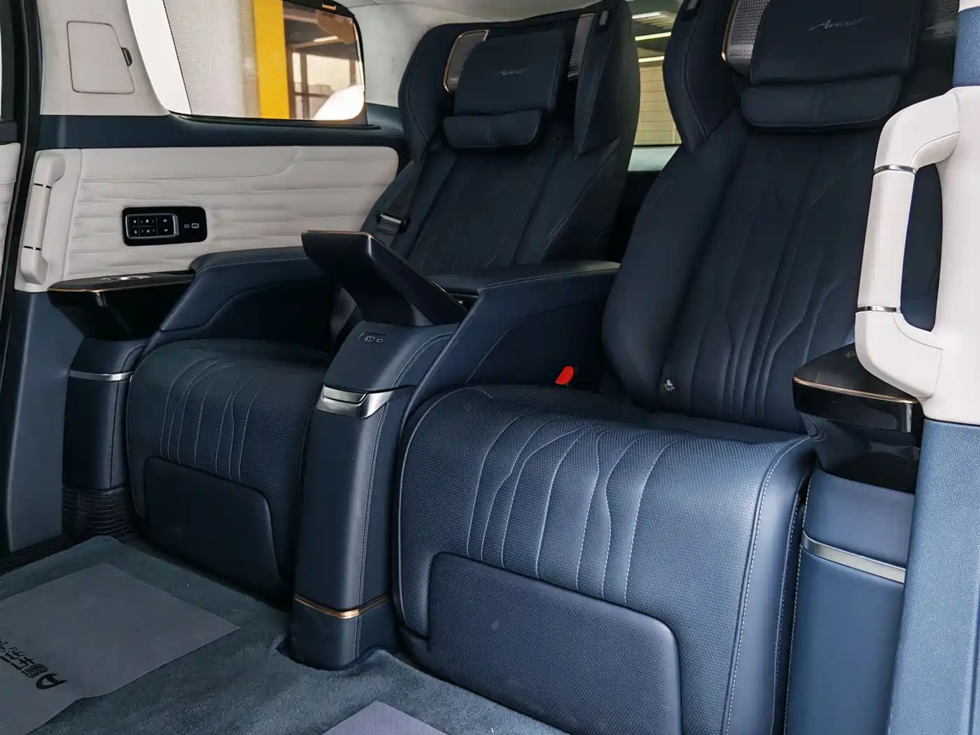 Buick Century 2023 2.0T 4-Seat Private Edition фото 11
