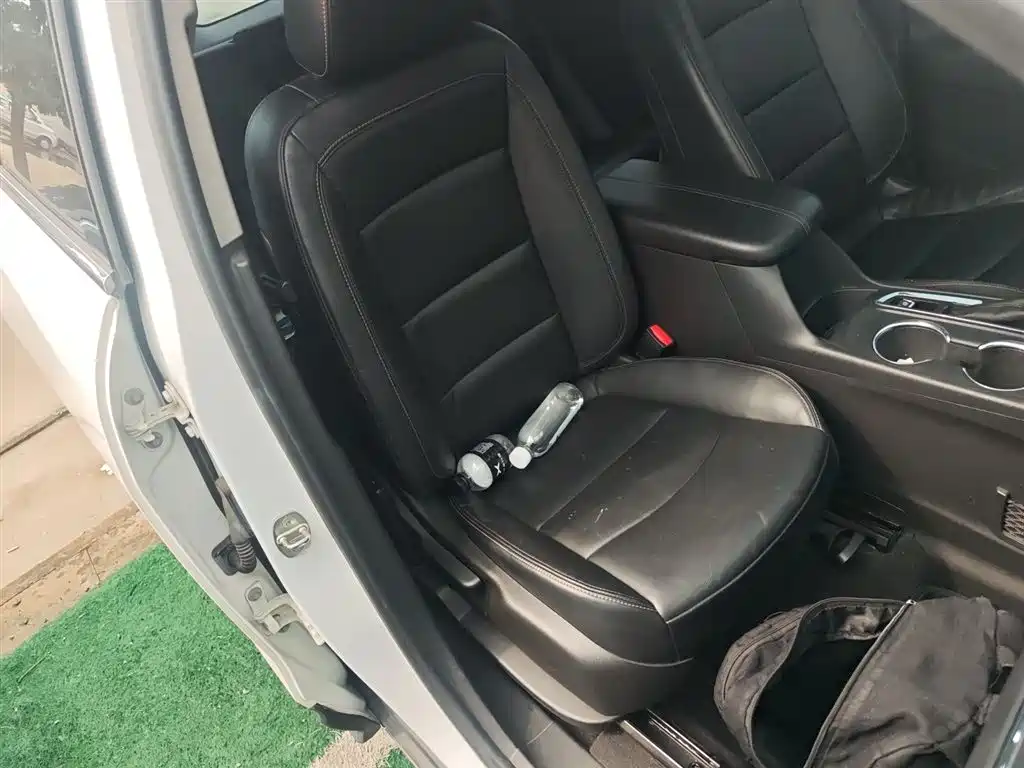 Chevrolet Equinox 2017 535T Automatic Realm Edition фото 20