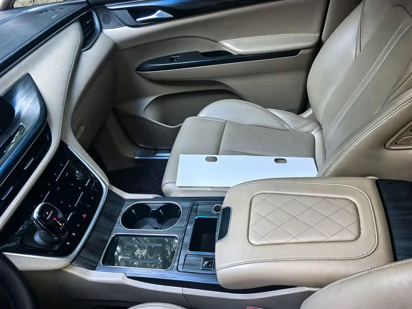 Buick GL8 2021 ES Landlord 653T Luxury фото 6