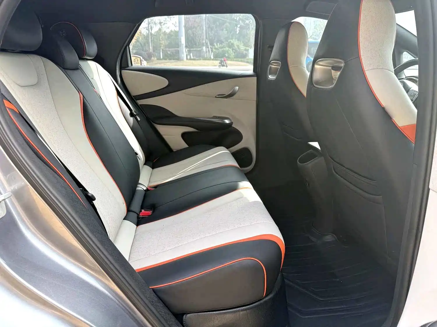 Фото 6 - BYD Dolphin