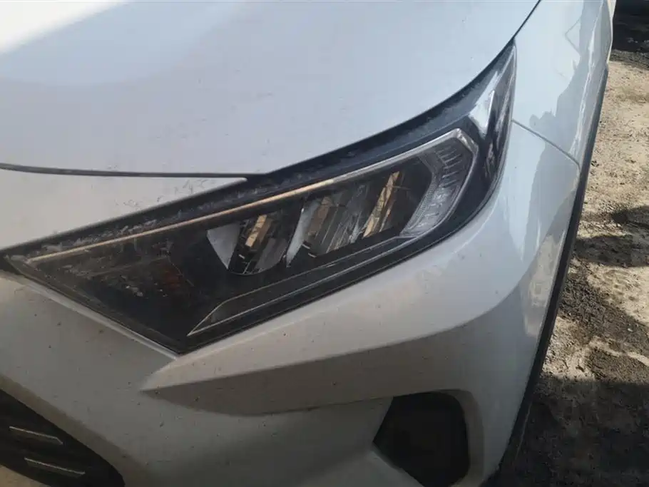 Toyota RAV4 Rongfang 2024 2.0L CVT FWD Urban Edition фото 5