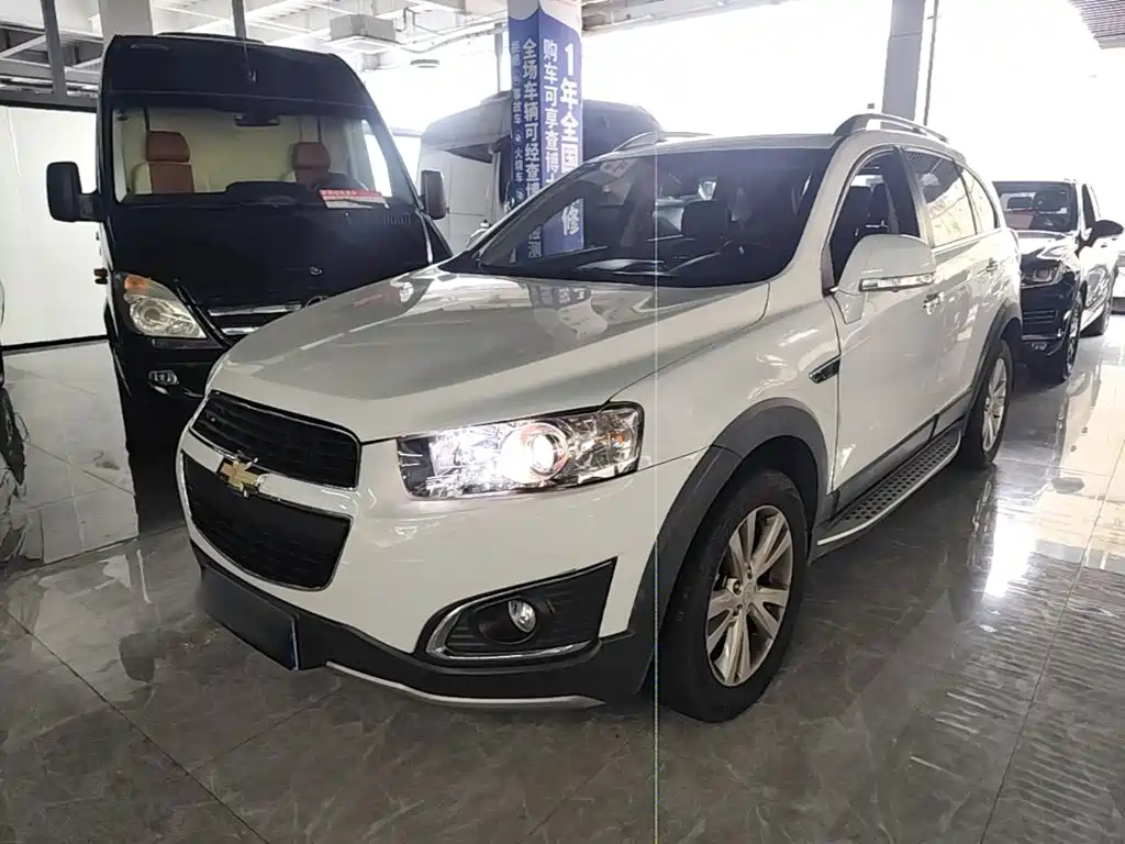 Chevrolet Captiva 2018 2015 2.4L AWD Flagship 7-Seater