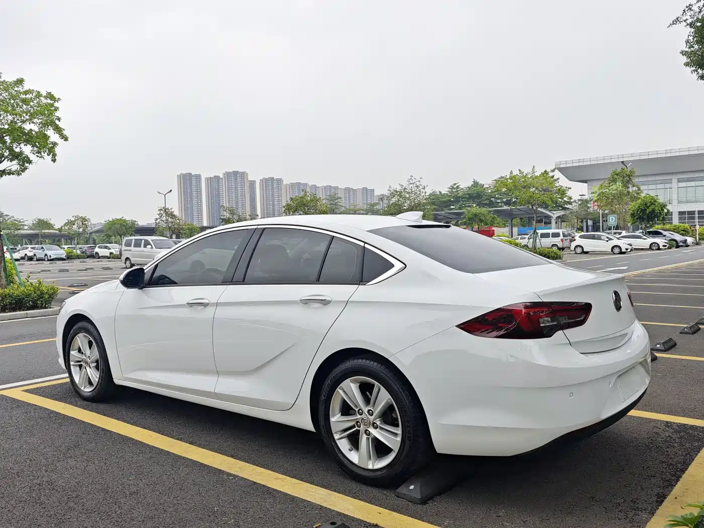 Buick Regal 2017 20T Elite Type фото 22